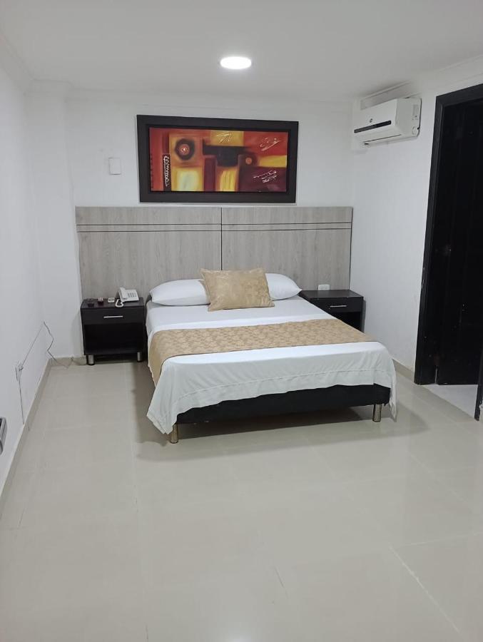 Hotel Suite Imperial 72 บาร์รังกีญา ภายนอก รูปภาพ