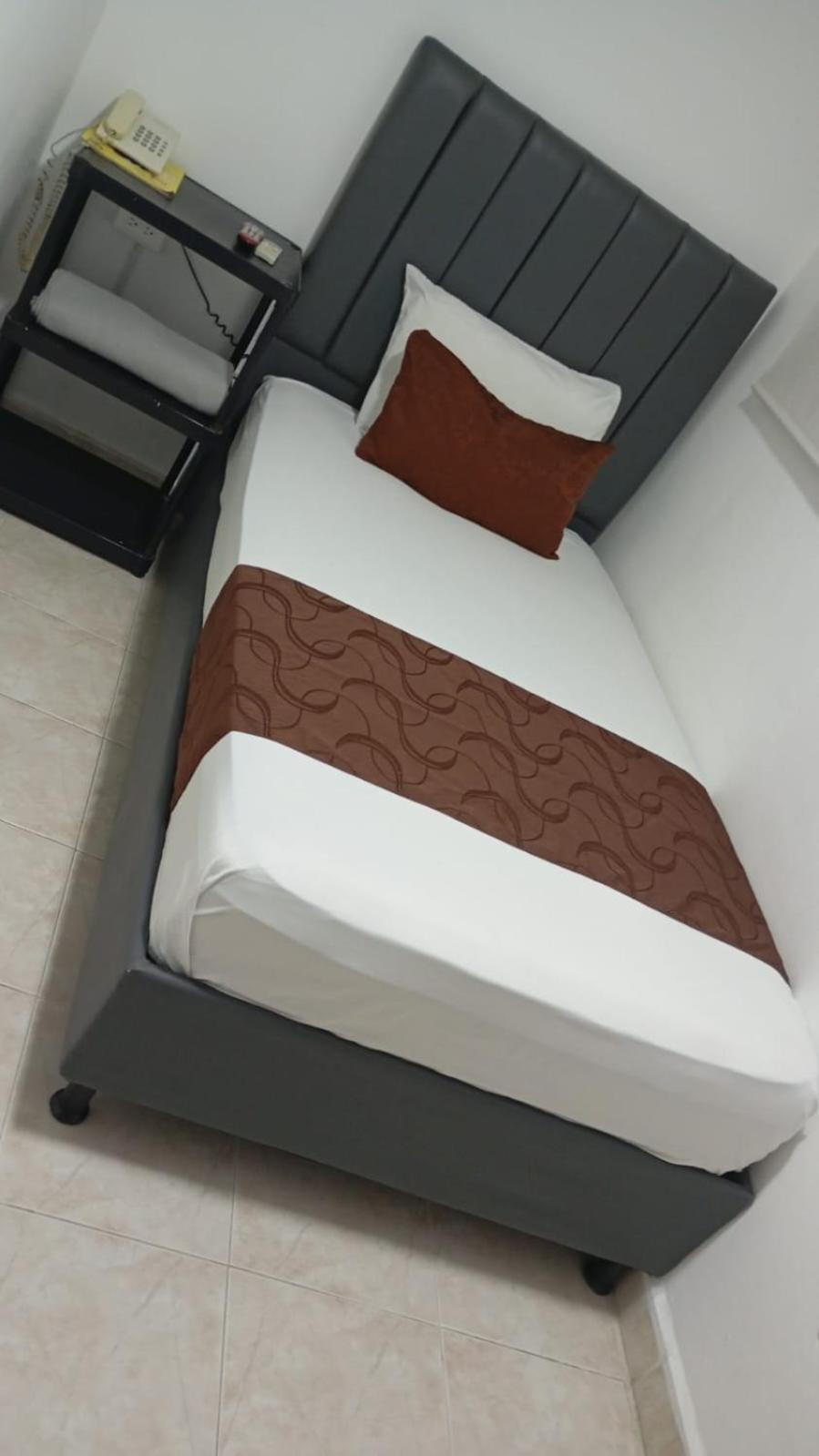 Hotel Suite Imperial 72 บาร์รังกีญา ภายนอก รูปภาพ
