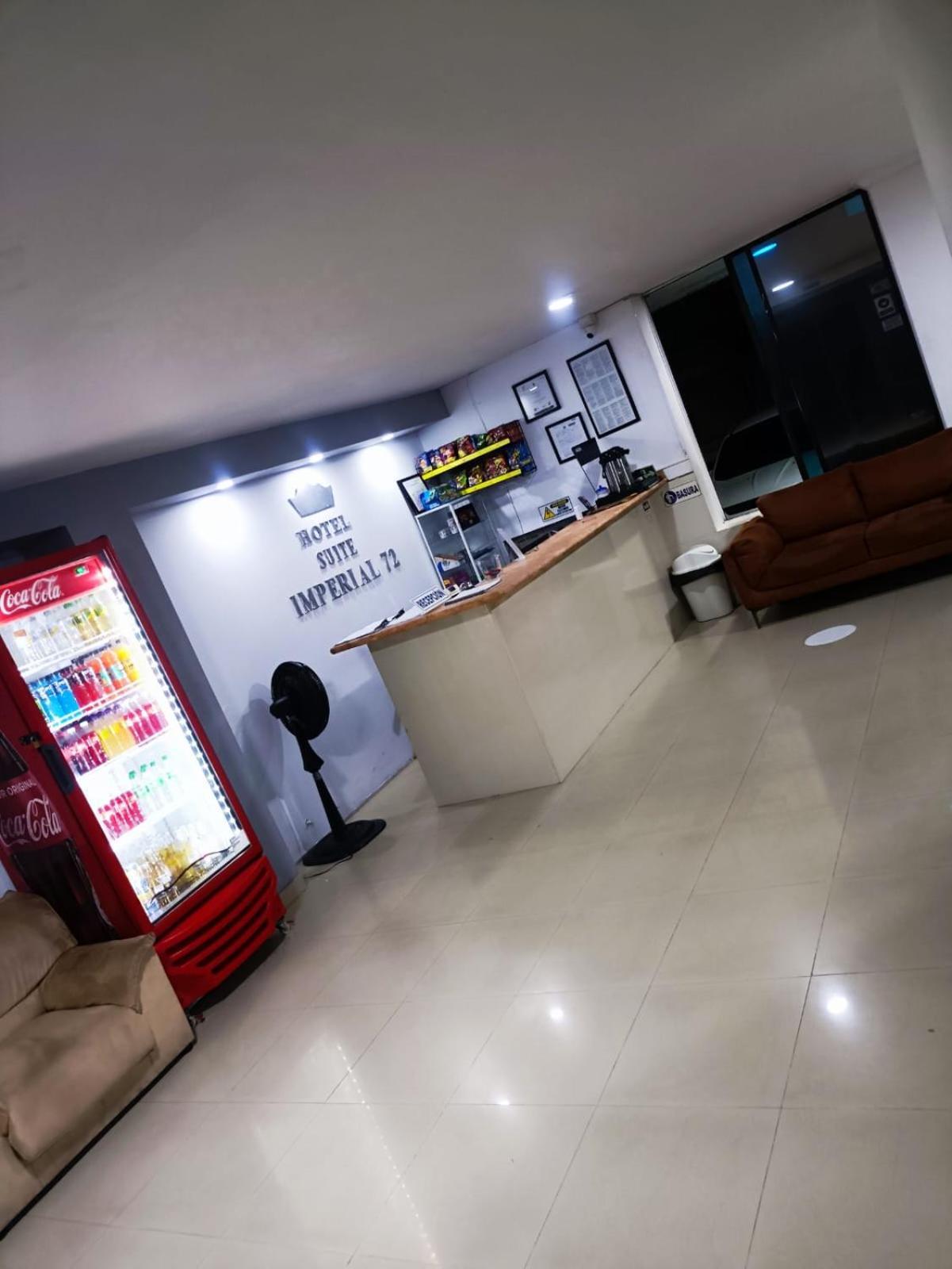 Hotel Suite Imperial 72 บาร์รังกีญา ภายนอก รูปภาพ