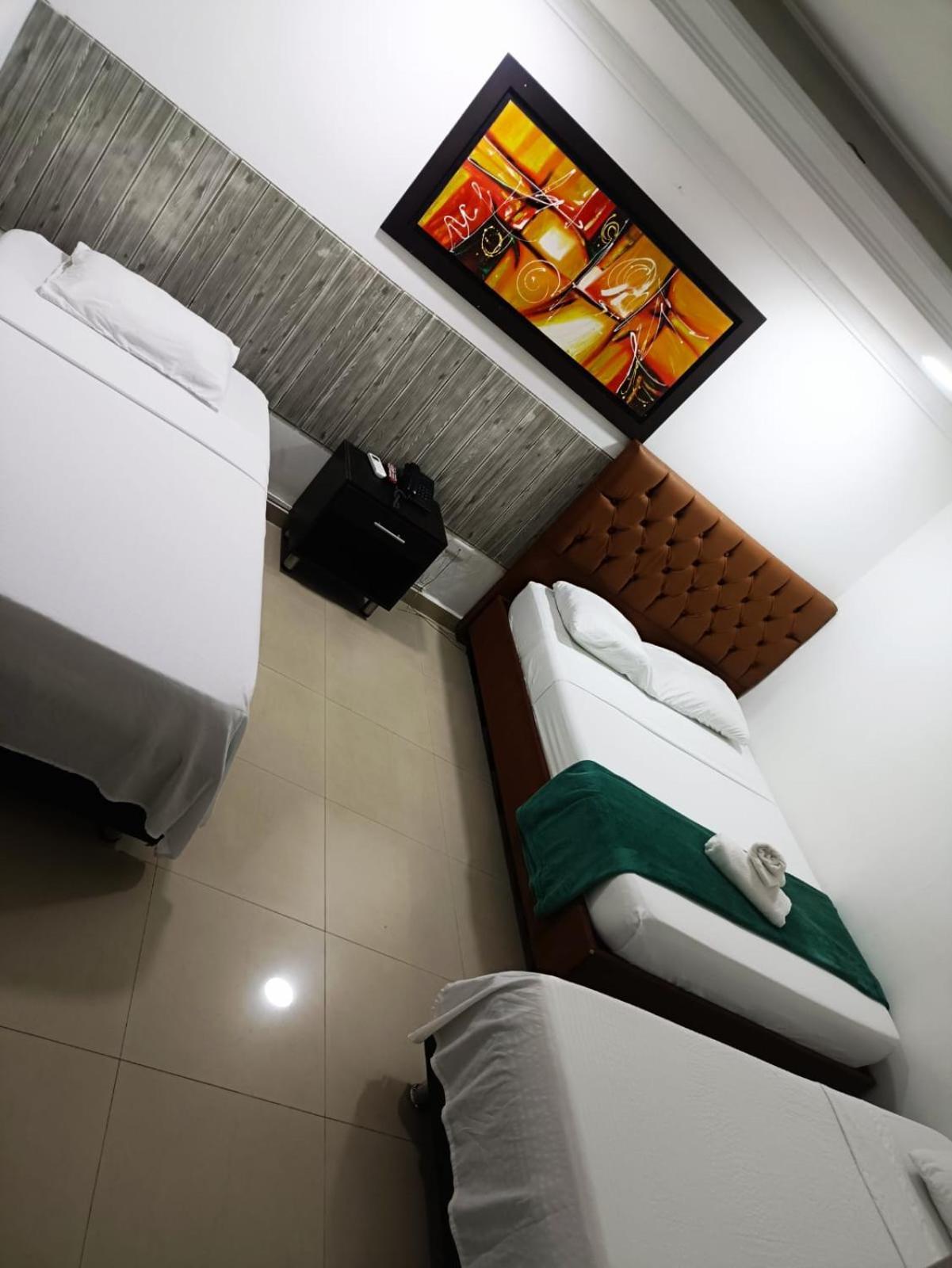 Hotel Suite Imperial 72 บาร์รังกีญา ภายนอก รูปภาพ