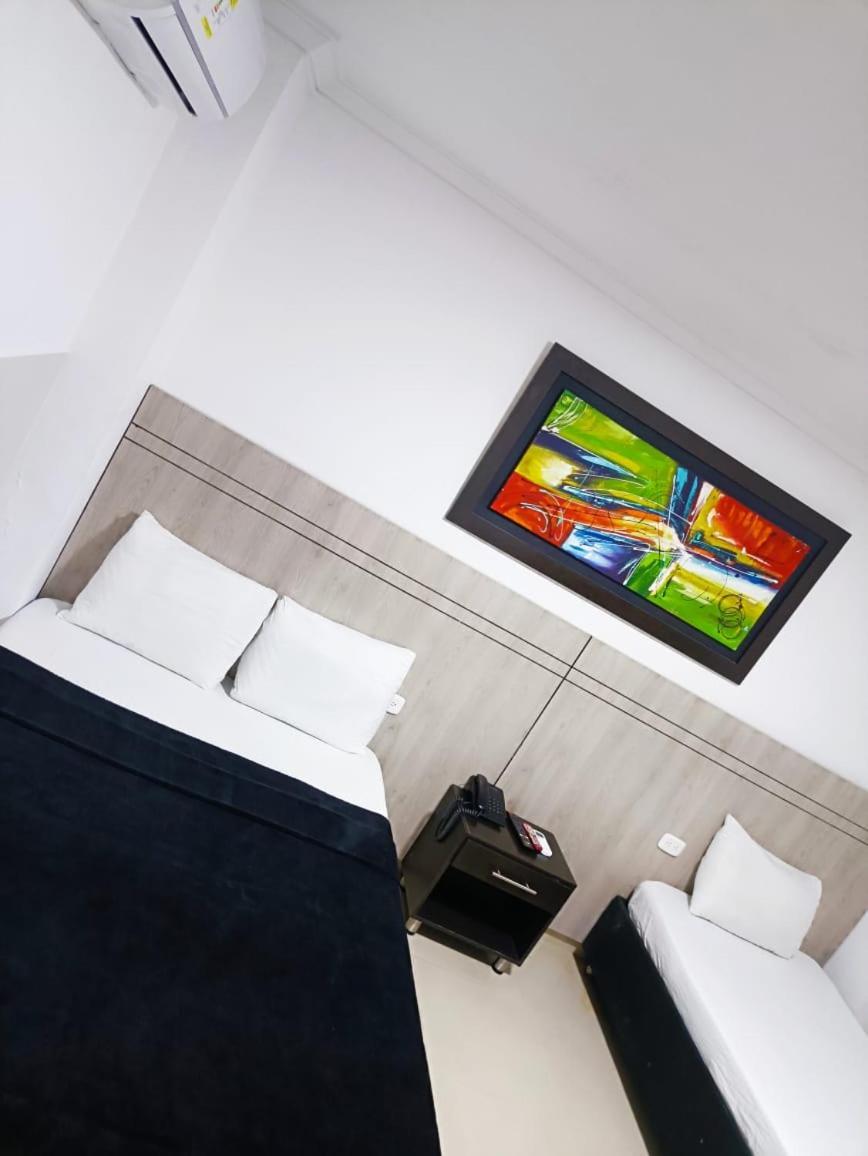 Hotel Suite Imperial 72 บาร์รังกีญา ภายนอก รูปภาพ