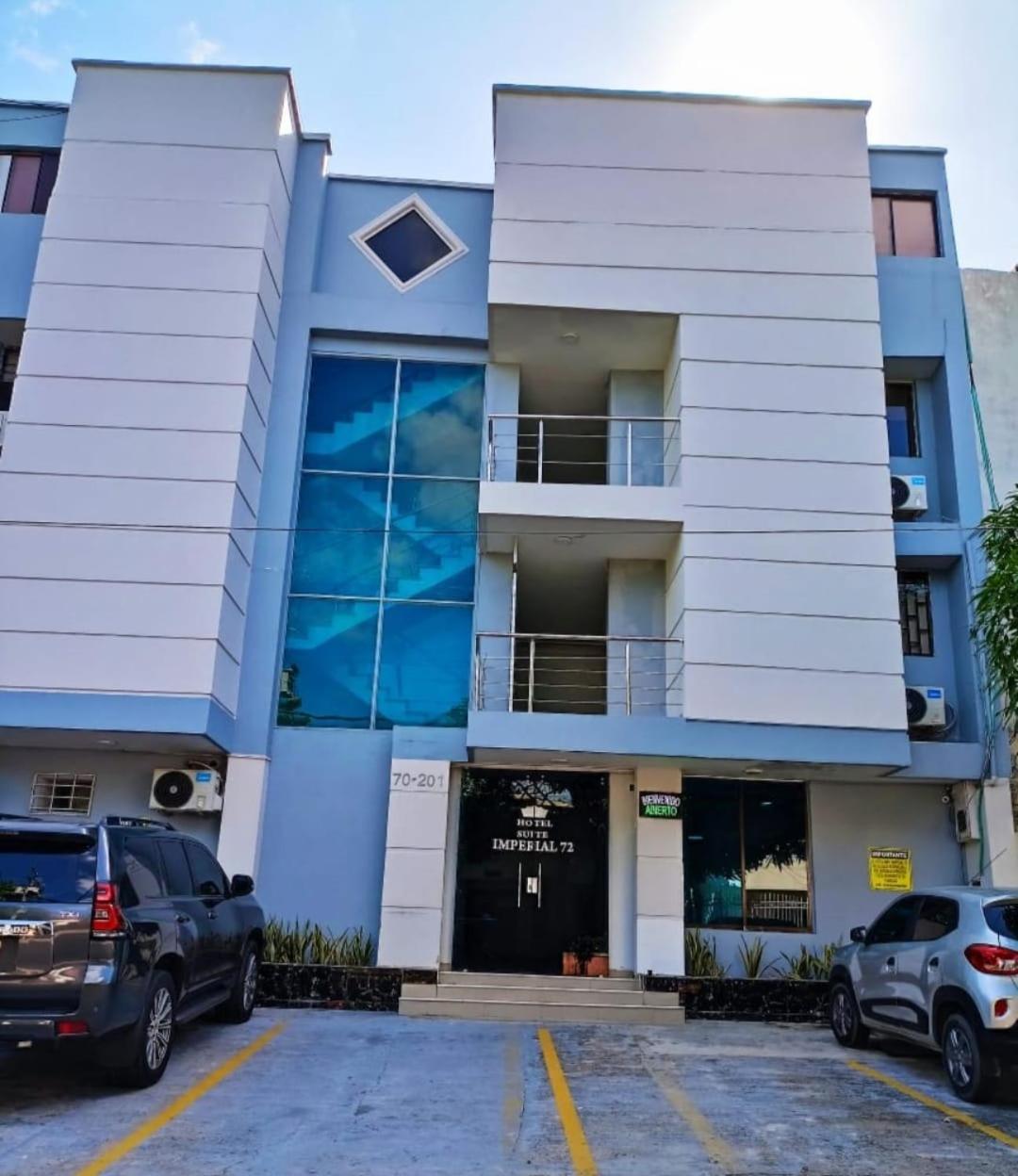 Hotel Suite Imperial 72 บาร์รังกีญา ภายนอก รูปภาพ